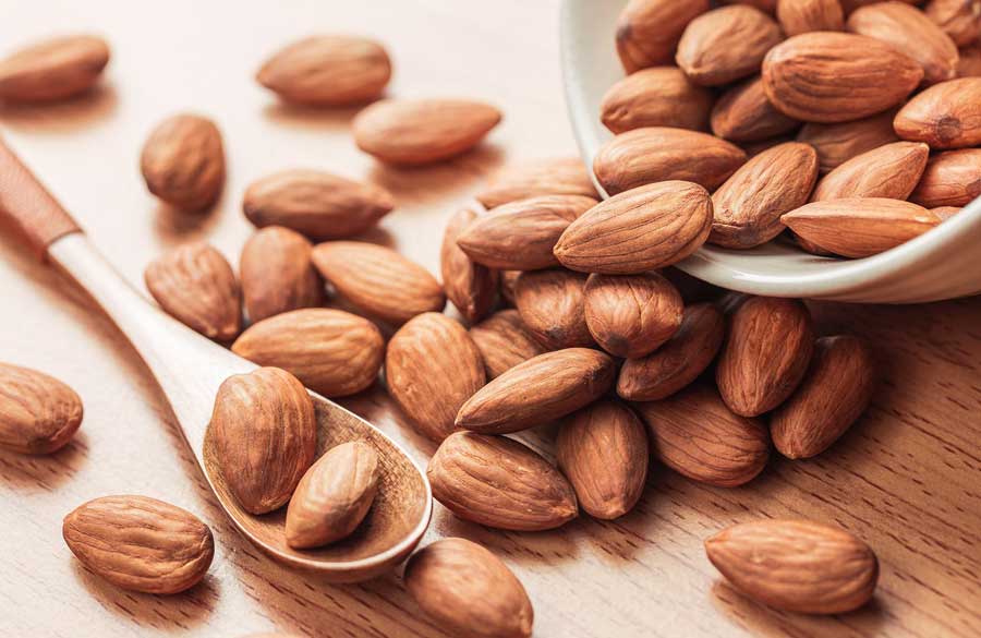 فواید شگفت انگیز این روغن بادام