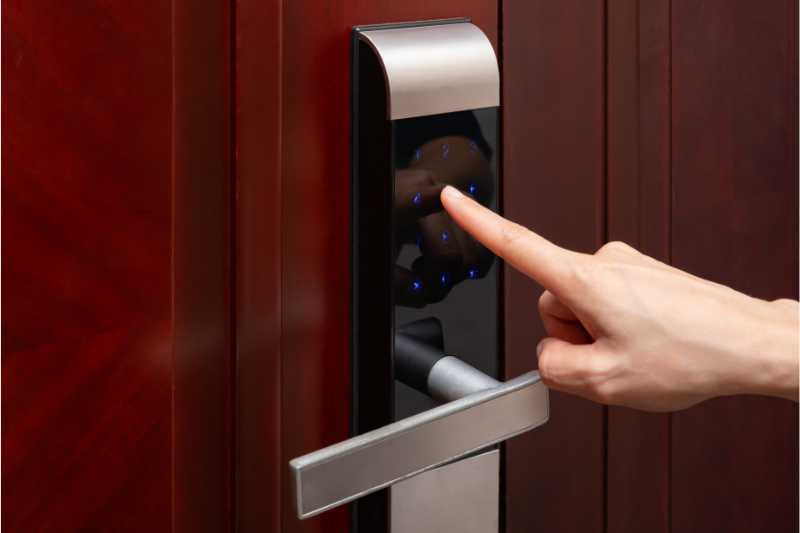 مقایسه دستگیره روک با ایلاک