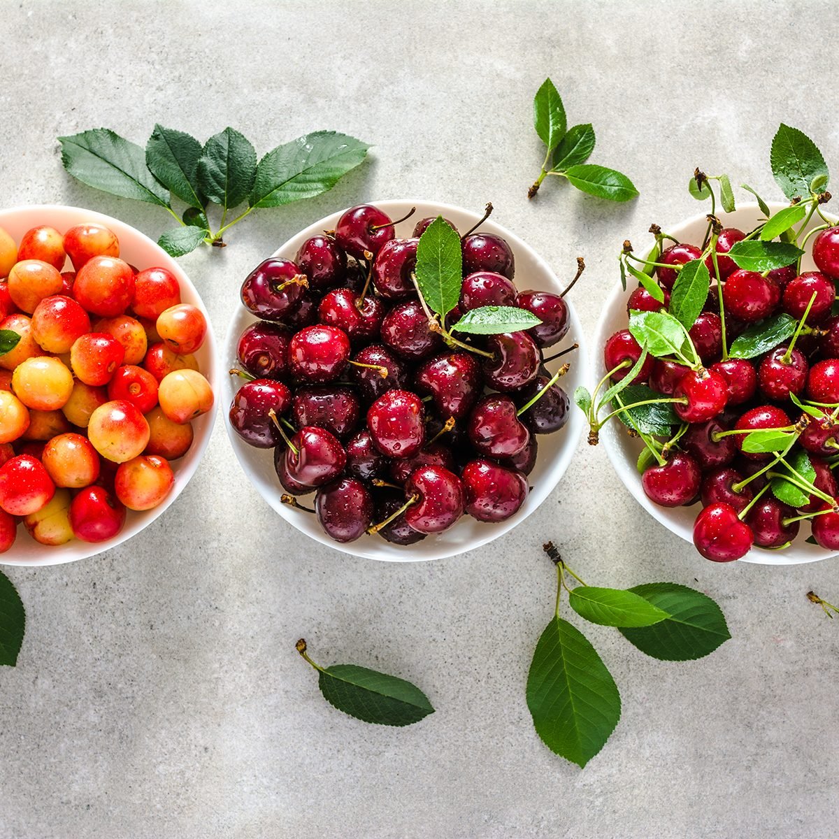 چه کسانی نباید آلبالو بخورند؟